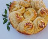 Rose Rolls recipe step 1 photo