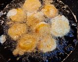 Foto langkah ke 3 dari resep Pisang Goreng Koin Keju.