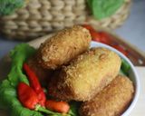 Foto langkah ke 5 dari resep Kroket Kentang isi ayam sayuran.