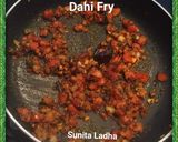दही फ्राई (Dahi fry recipe in hindi) रेसिपी चरण 4 फोटो