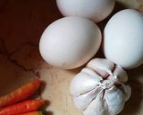 Foto langkah ke 1 dari resep Telor dadar bawang putih.