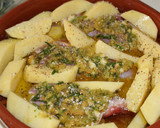 Foto del paso 2 de la receta: Contramuslos de pollo con costra de romero