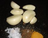 Foto langkah ke 1 dari resep Ayam Goreng Tepung Tipis.