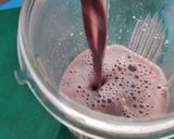 A picture of step 2 of Chocolate Banana thick smoothie.