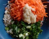 Foto langkah ke 2 dari resep Bakwan Sayur 4 Warna.