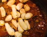 A picture of step 3 of Beef Arvi Salan.