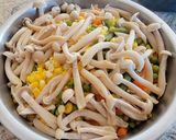 A picture of step 3 of Salmon, Mushroom, and Edamame Quinoa Rice.