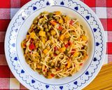 Foto del paso 3 de la receta: Spaghetti con vegetales multicolor 🌈 "one pot pasta" 🍝