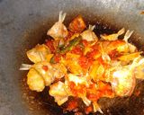 Foto langkah ke 4 dari resep Balado Ikan Asin Tipis.