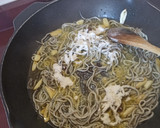 Foto del paso 2 de la receta: Borrajas con gulas