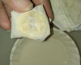 Foto langkah ke 3 dari resep Banana Bites.