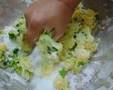 A picture of step 2 of Sabudana paratha (Farali Paratha).