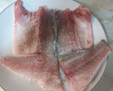 Foto del paso 4 de la receta: Lubina al horno con patatas