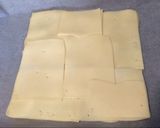 Foto del paso 2 de la receta: Pizza de patatas y verduras con jamón y queso