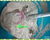 A picture of step 9 of Chocolate Cake.