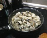 Foto del paso 3 de la receta Almejas a la marinera