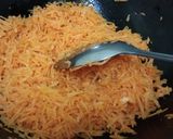 A picture of step 2 of Gajar ka halwa.
