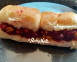 A picture of step 6 of Butterly Beetroot Dabeli.