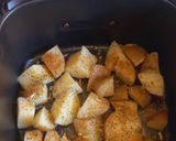Foto del paso 2 de la receta: Papas en la Freidora de Aire 😎