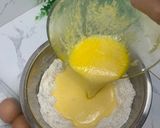 Foto langkah ke 6 dari resep Muffin Bayam Keju(Savory Muffin No Mixer Praktis).