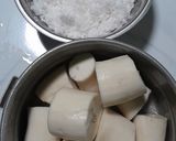 Foto langkah ke 1 dari resep Gengsot Singkong Khas Betawi.