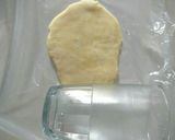 Foto langkah ke 4 dari resep Pastel Pisang Chocochips.