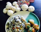 A picture of step 8 of Garlic Mushrooms Green Peas and Sweet-Corn Fried Rice.