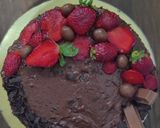 चॉकलेट केक स्ट्राबेरी के साथ (Chocolate cake with strawberry recipe in hindi) रेसिपी चरण 15 फोटो