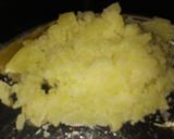A picture of step 1 of Aloo ki poori.