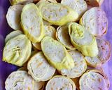 Foto langkah ke 5 dari resep Ayam Gulung / Rollade Ayam / Egg Roll Chicken.