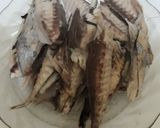 Foto langkah ke 1 dari resep Sarden Pindang Salem Kemangi.