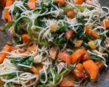 A picture of step 3 of High fibre Spinach Noodle Salad.