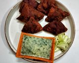 A picture of step 3 of Beetroot samosa.