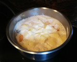 Foto del paso 4 de la receta: Budín de tapioca con fruta y queso mató