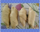 Foto langkah ke 5 dari resep Pisang molen jadul.