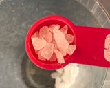 Hình bước làm 4 của món Canh sườn non hầm hủ qua, cà rốt, táo đỏ và cà chua