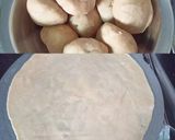 A picture of step 4 of Pizza Paratha.