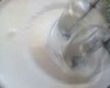 Foto del paso 1 de la receta: Bizcochuelo marmolado!! 😄Fácil, económico y riquísimo!!