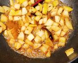 A picture of step 3 of Sweet and Spicy Pear Chutney.