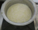 A picture of step 2 of White sauce pasta.
