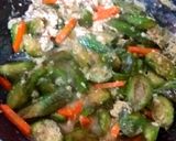 รูปขั้นตอนการทำที่ 5 ของ มะเขือยาวผัดไข่