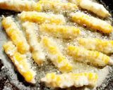 A picture of step 3 of Mini sweet corn stick.