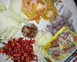 Foto langkah ke 2 dari resep Ikan bawal pedas asam manis.