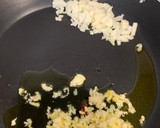 Foto del paso 1 de la receta: Merluza a la vasca a mi manera