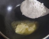 A picture of step 1 of White sauce.