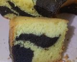 Foto langkah ke 7 dari resep Marble Cake.