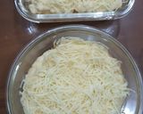 Foto langkah ke 4 dari resep Creamy Baked Spaghetti.