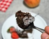 Foto langkah ke 4 dari resep Apel Brownies Tanpa Tepung.