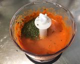 Une image de l'étape 4 de Sauce multi usages aux deux citrons, poivron grillé, épices et coriandre.
