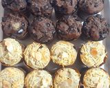 Foto langkah ke 7 dari resep 244. Banana Double Choco Muffin Cake.